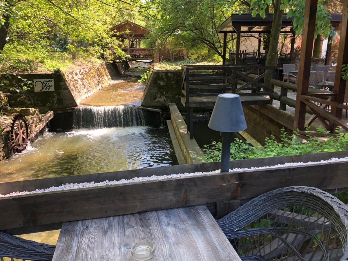 Garni Hotel Vir Vrnjačka Banja Exteriör bild