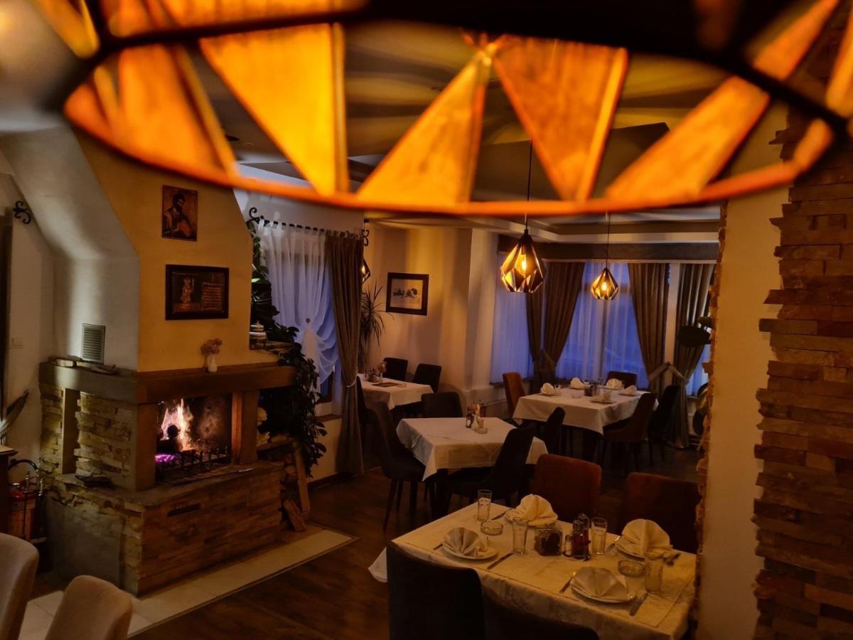 Garni Hotel Vir Vrnjačka Banja Exteriör bild
