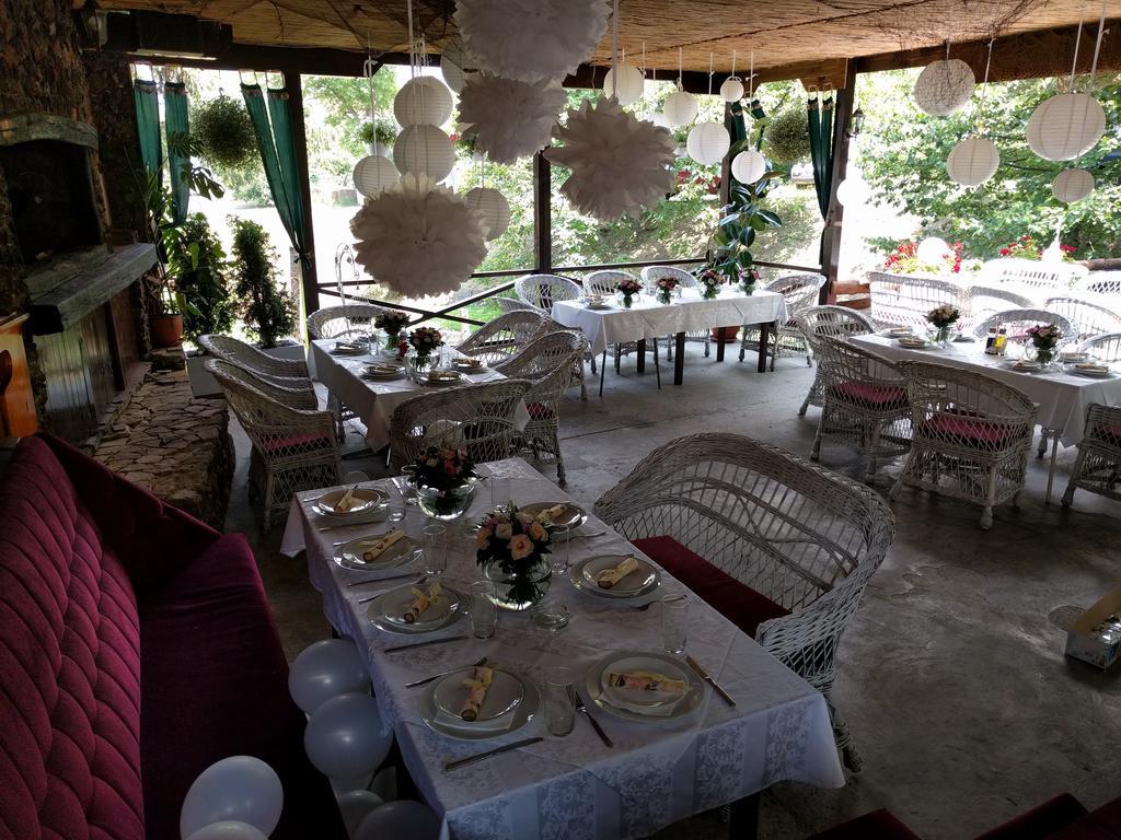 Garni Hotel Vir Vrnjačka Banja Exteriör bild